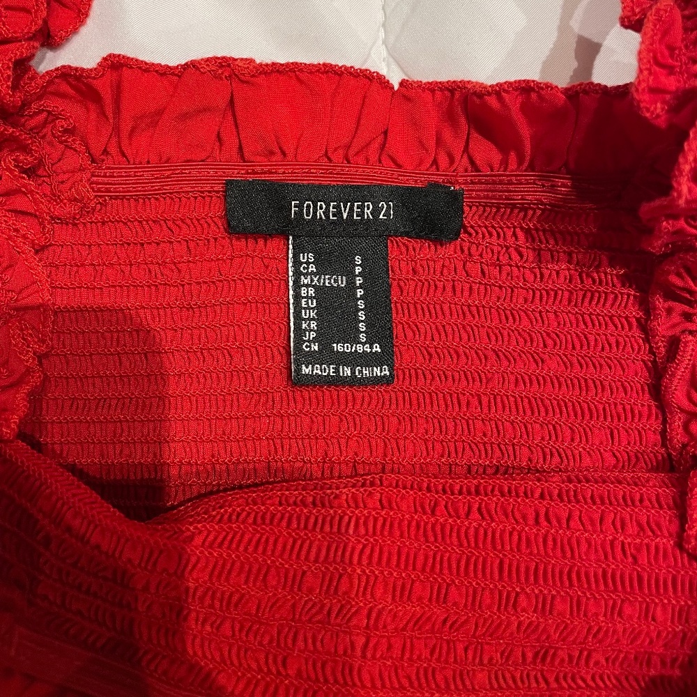 Women’s Red Ruffled Crop Tank - Picture 3 of 3